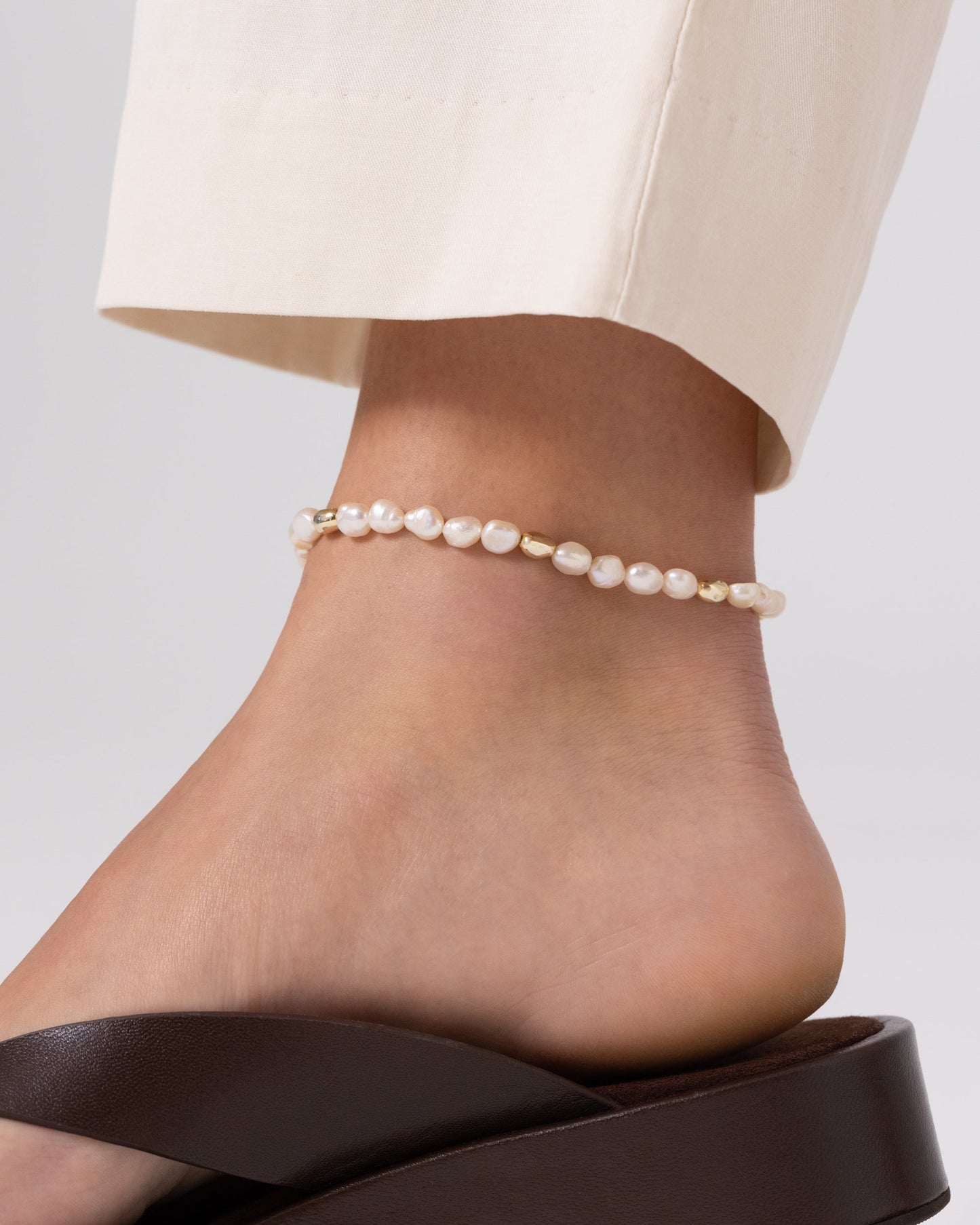 Gold and Freshwater Pearl Bead Anklet