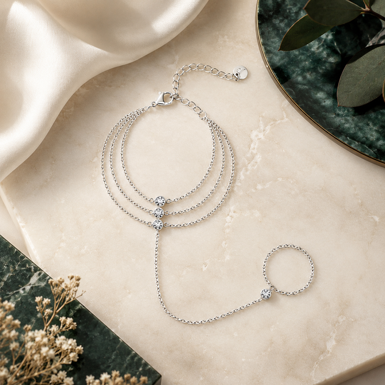Aria Hand Chain