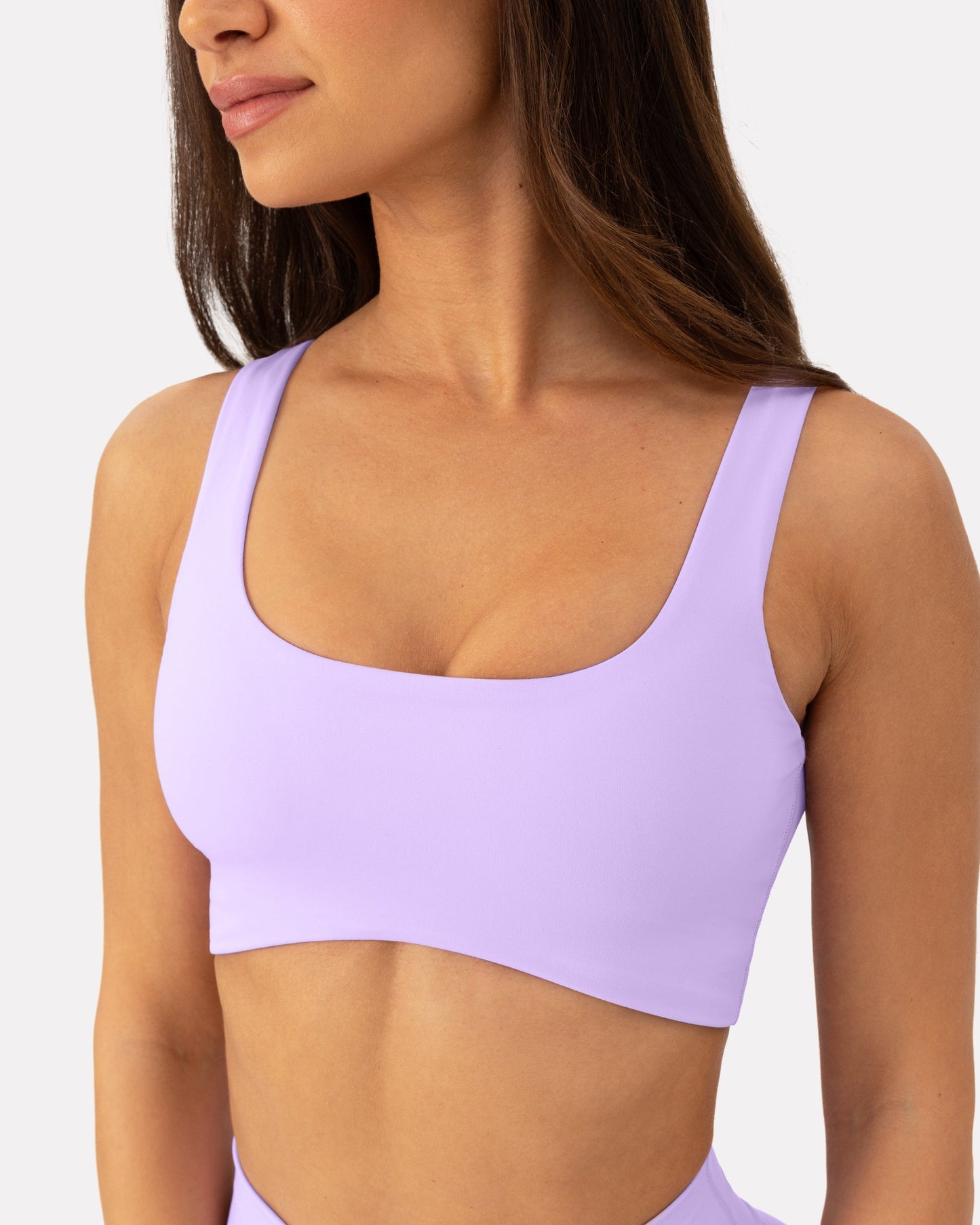 Athleisure Curved Hem Medium-Support Sports Bra